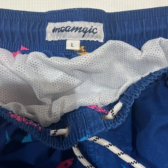 Maamgic shark swim trunks sz LG - Picture 4 of 6